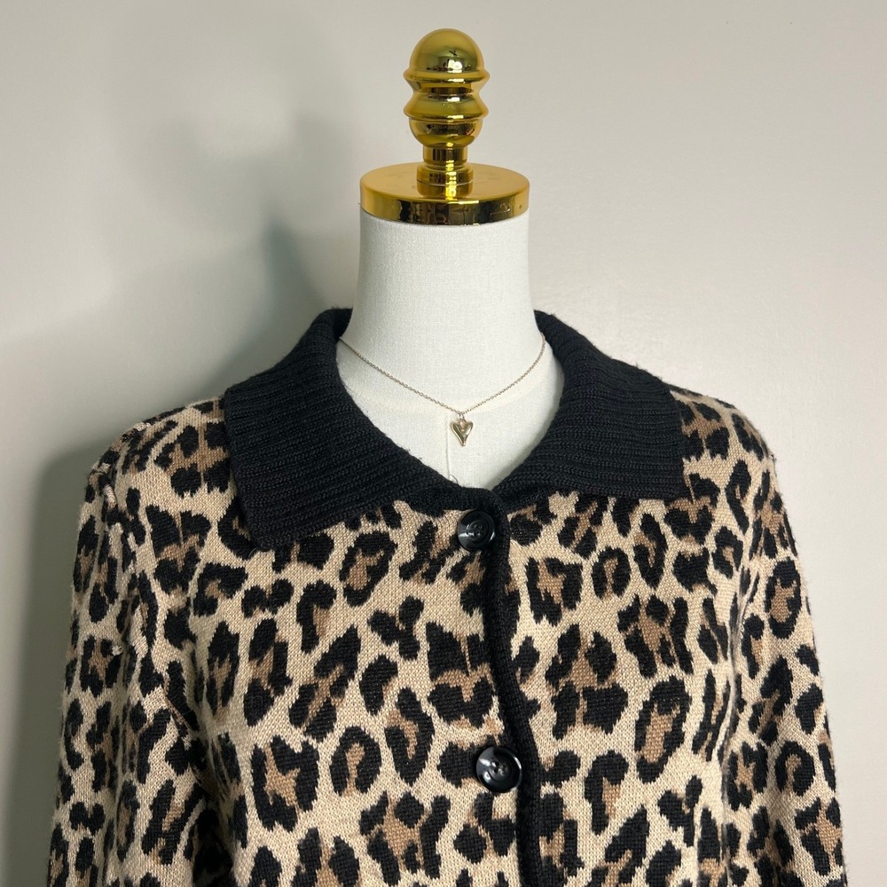 Rafaella Leopard Print Cardigan Sweater Womens Large Wool Blend Button Front L - Picture 5 of 8